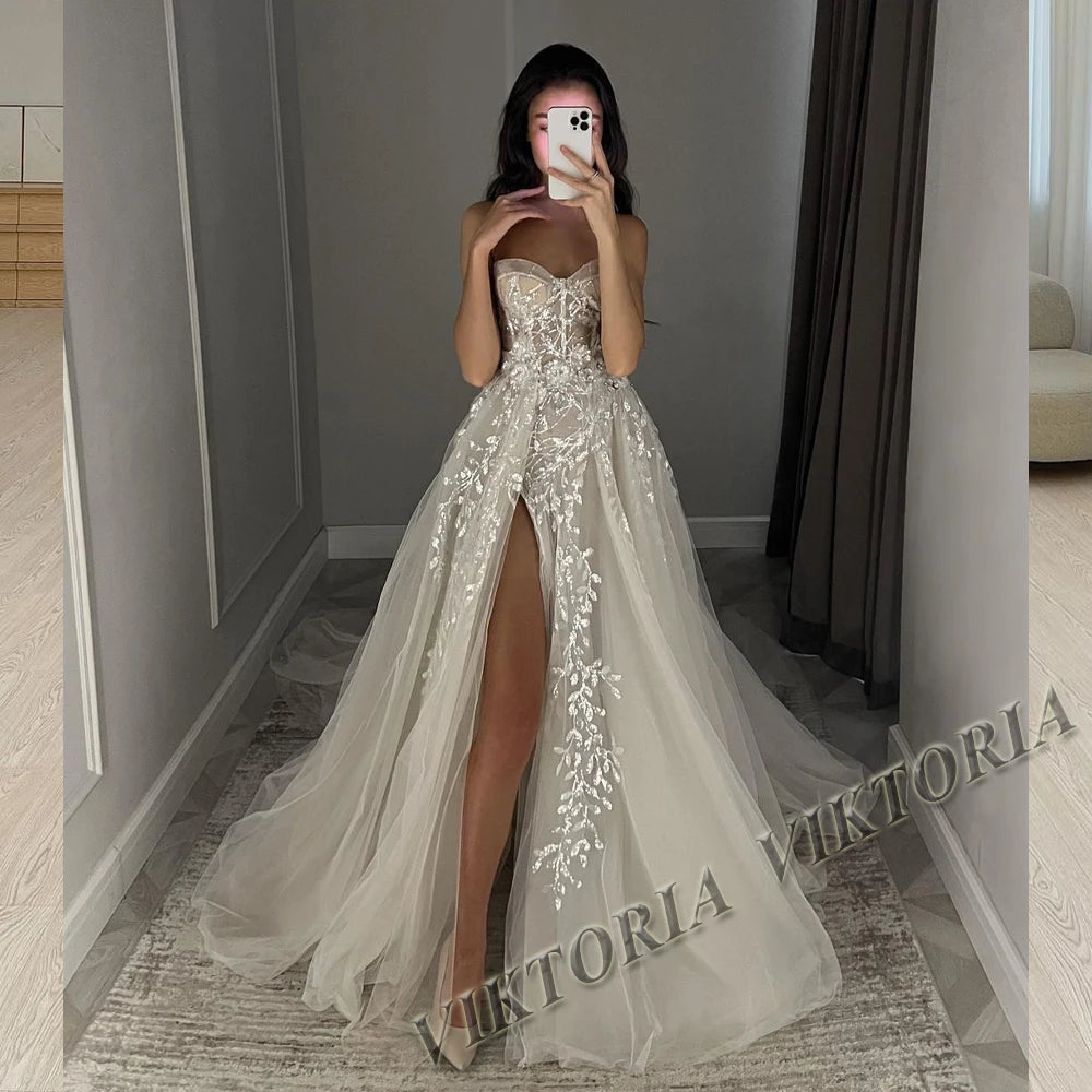 VIKTORIA-Robe de Mariée Simple en Satin pour Femme, Ligne A, Fente, Sans Bretelles, Plissée, Personnalisée