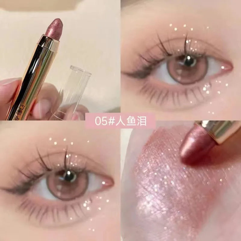 Maquillage de planéité du visage