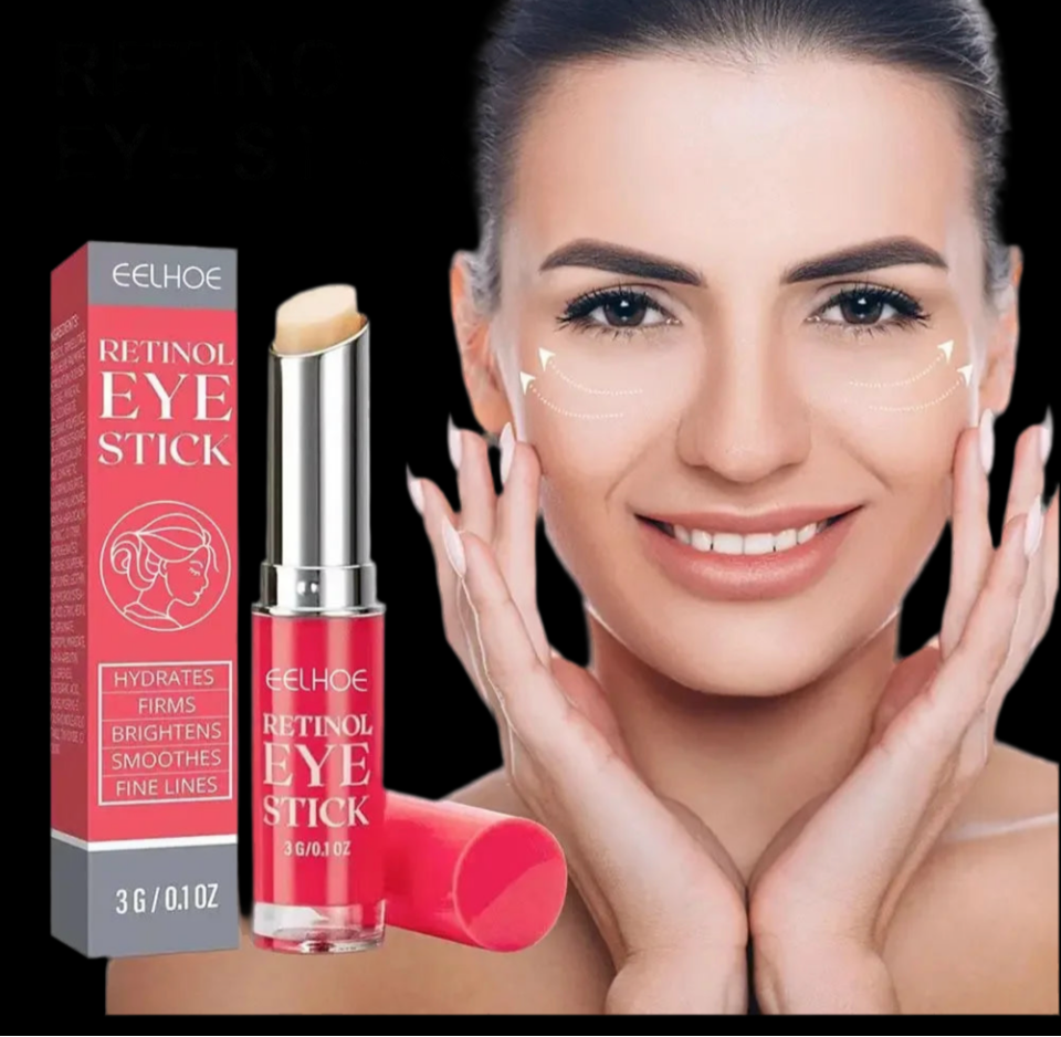 La crème pour les yeux au rétinol