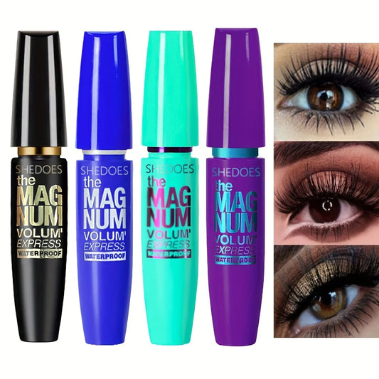 Mascara noir 4D