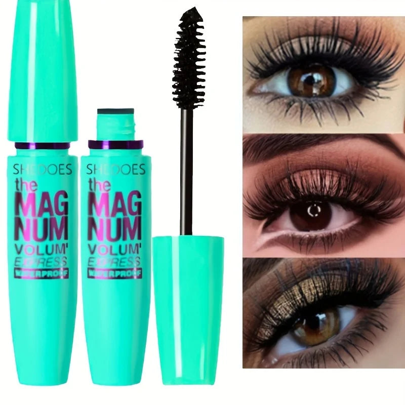 Mascara noir 4D